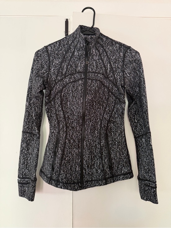 lululemon athletica Jackets & Blazers - lululemon athletica Define Jacket